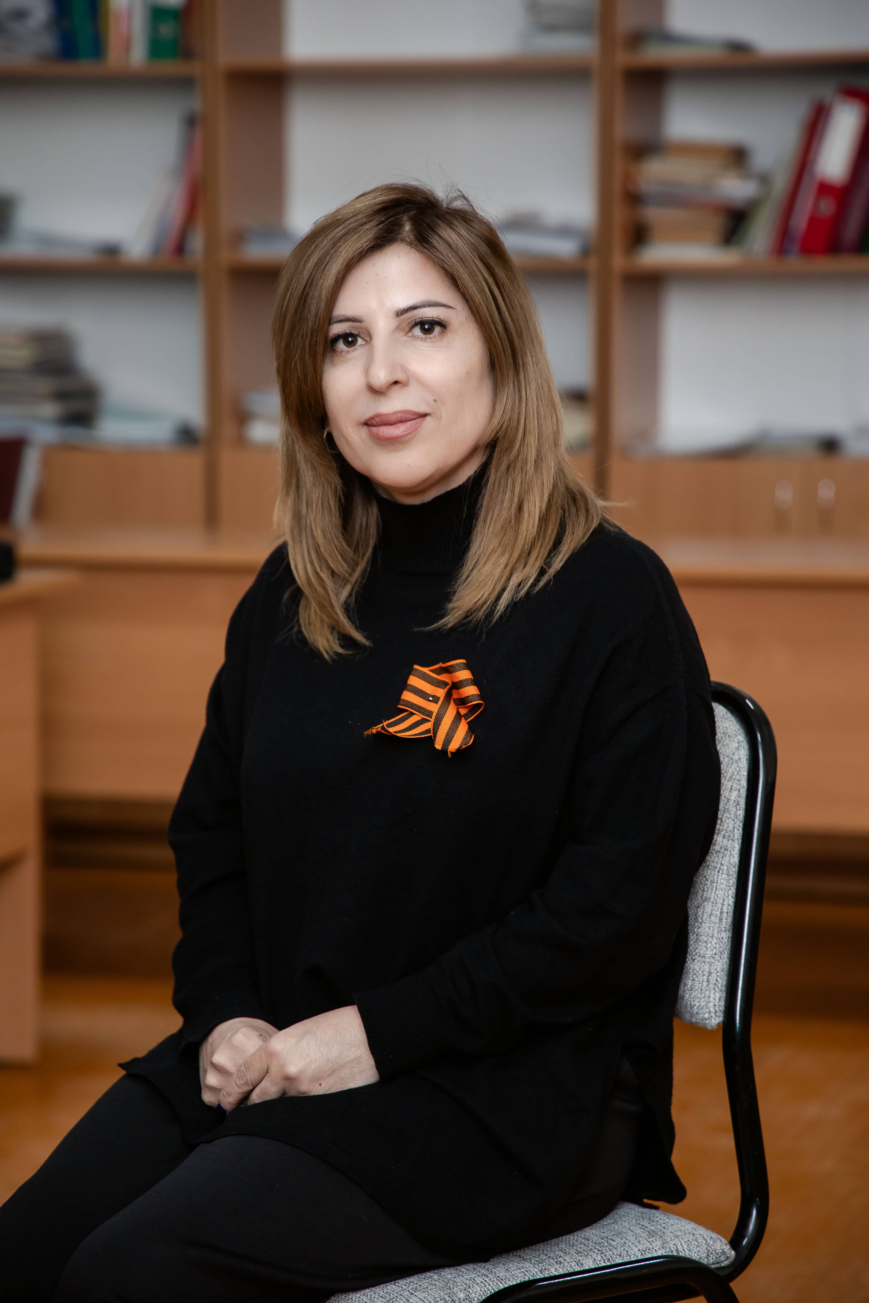 Булатова Кумсият Магомедгаджиевна.